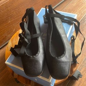 HOLLYWOULD BALLET FLATS